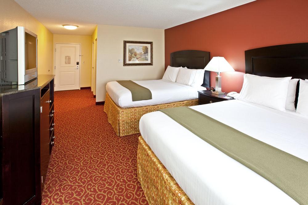 Holiday Inn Express & Suites Vandalia By Ihg Exteriör bild