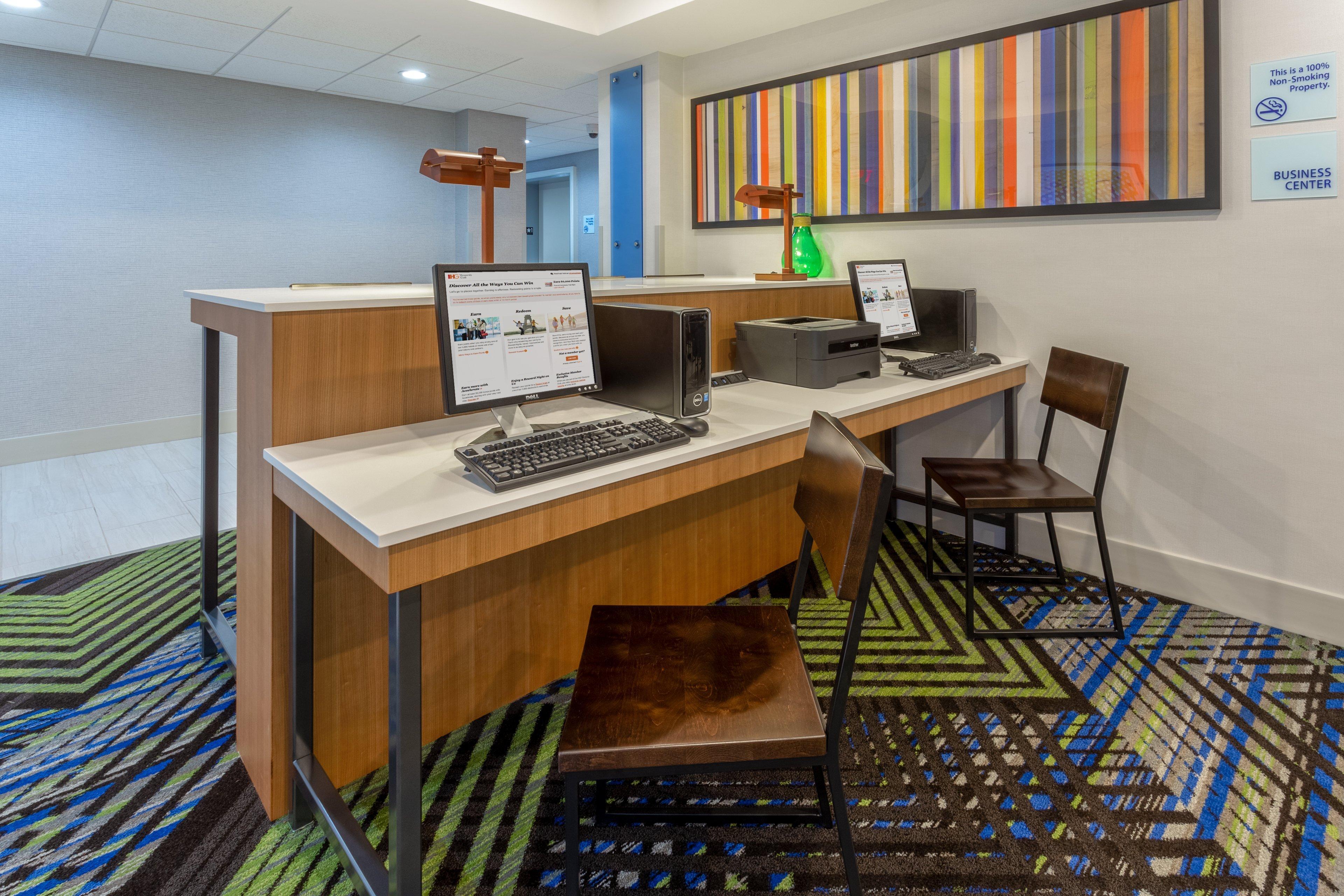 Holiday Inn Express & Suites Vandalia By Ihg Exteriör bild