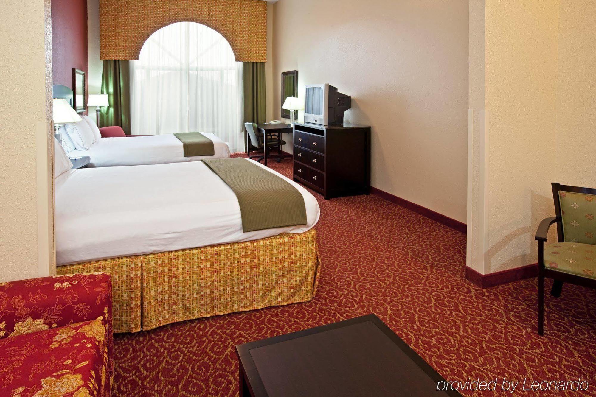 Holiday Inn Express & Suites Vandalia By Ihg Rum bild